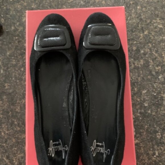 Amalfi by Rangoni Italian suede pant shoes Size 9.5 - Picture 2 of 4